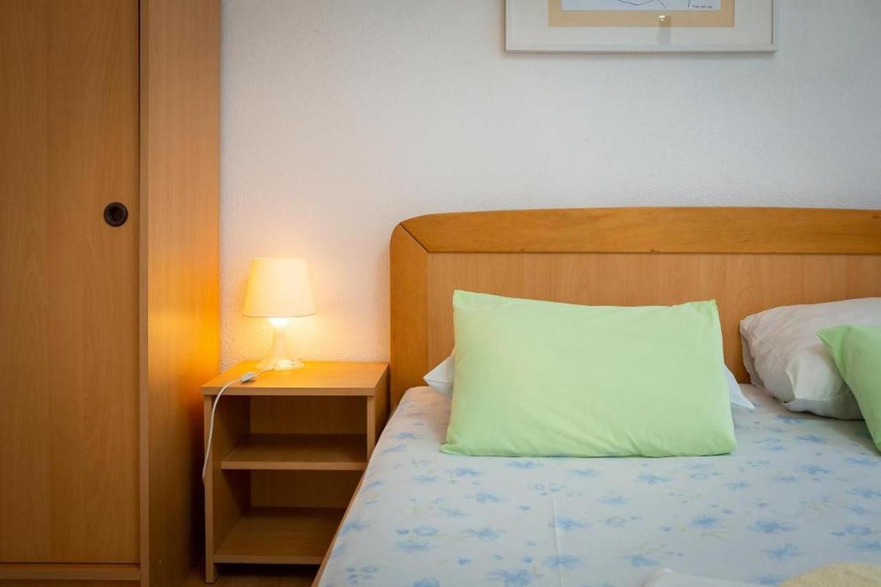 Apartments Roza 奥米什 外观 照片
