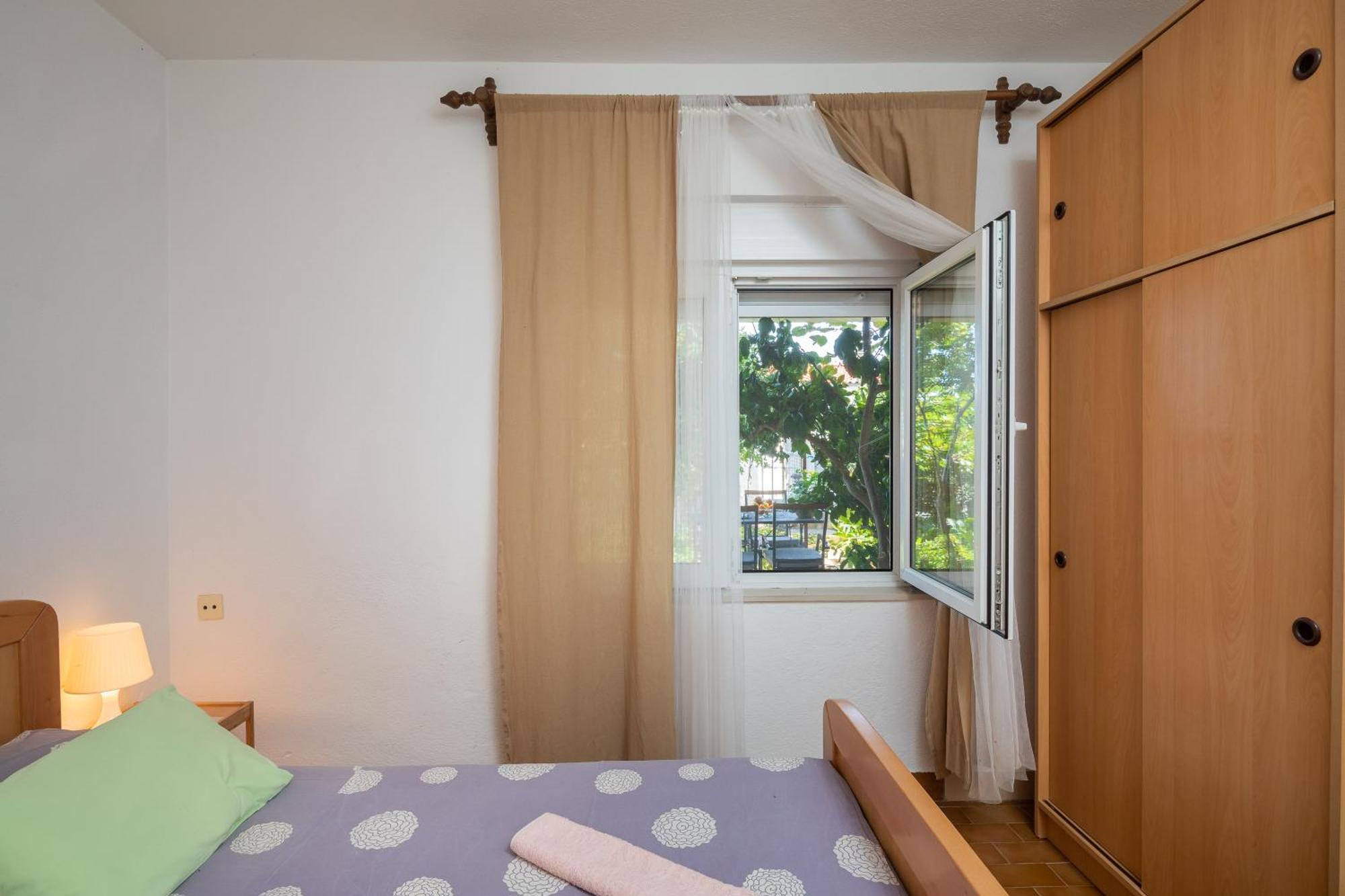 Apartments Roza 奥米什 外观 照片