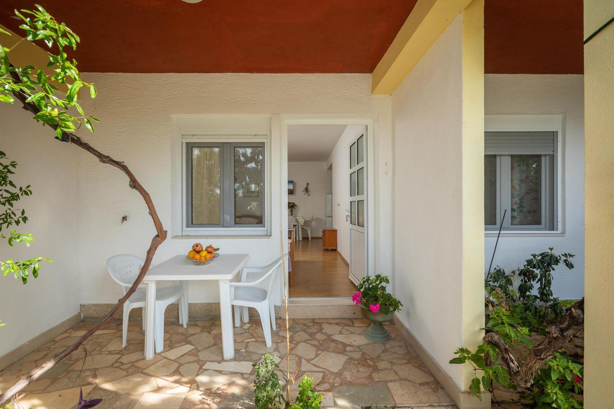Apartments Roza 奥米什 外观 照片